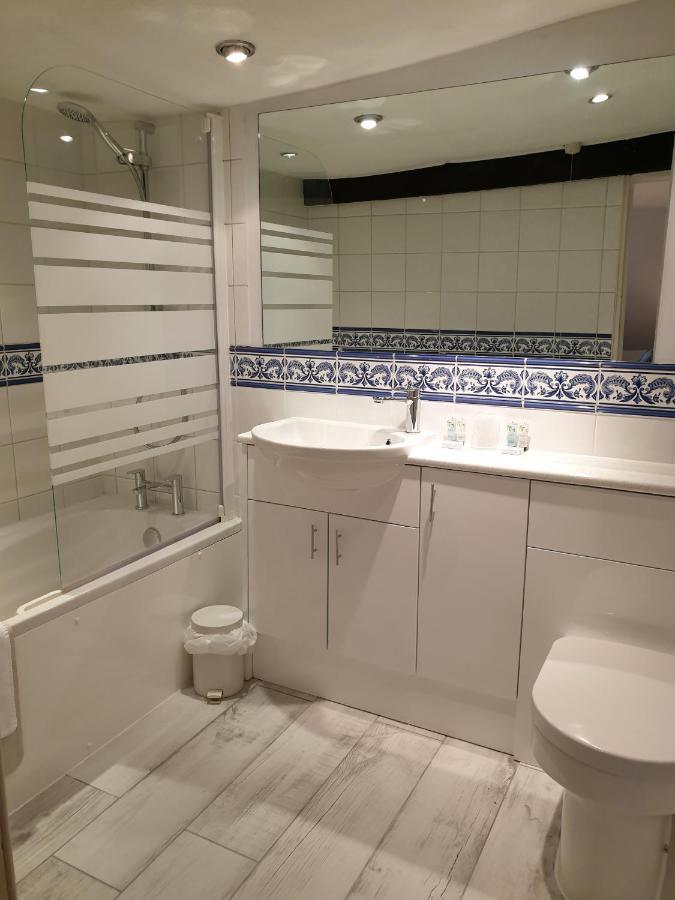 The Crown House Inn Great Chesterford Extérieur photo