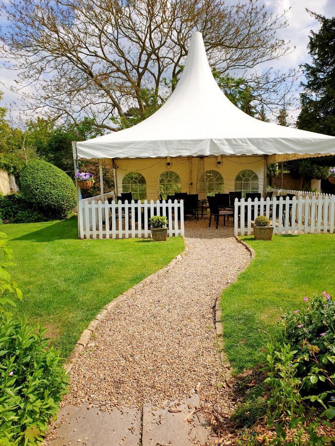 The Crown House Inn Great Chesterford Extérieur photo