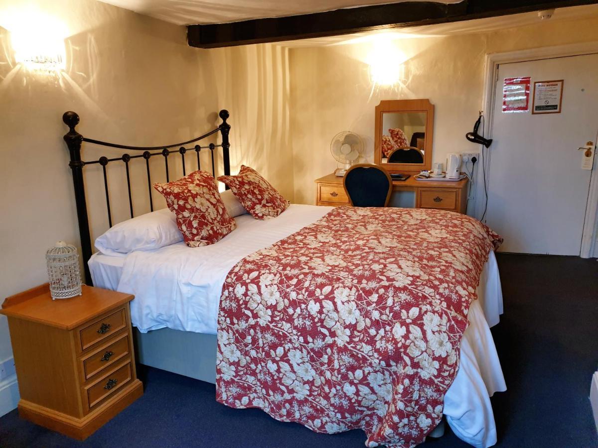 The Crown House Inn Great Chesterford Extérieur photo