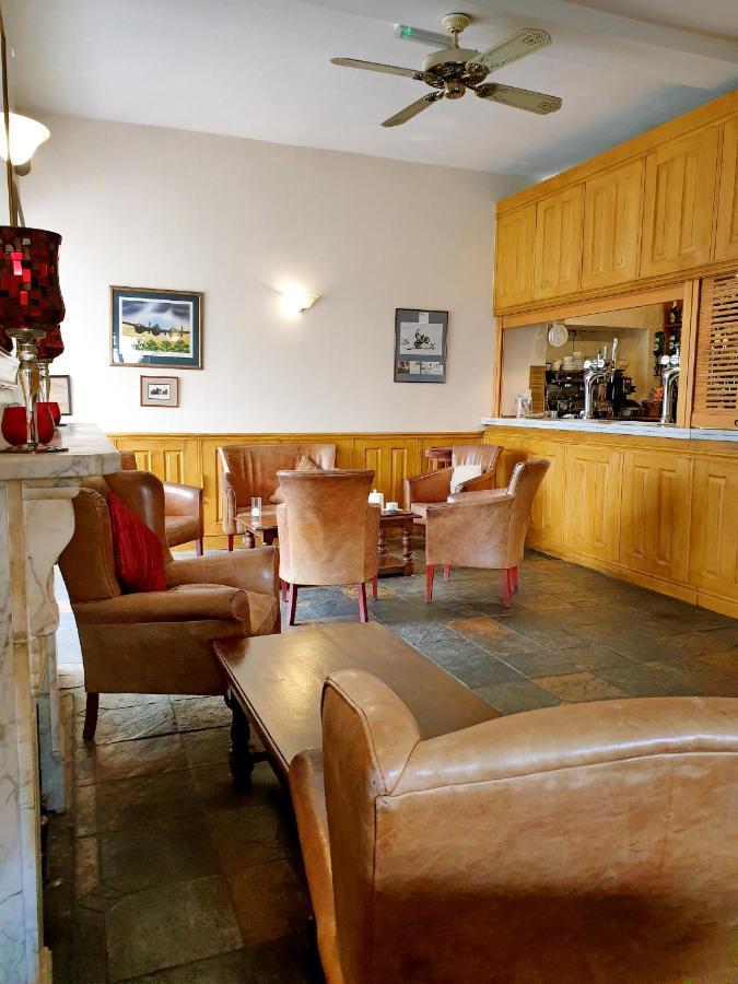 The Crown House Inn Great Chesterford Extérieur photo