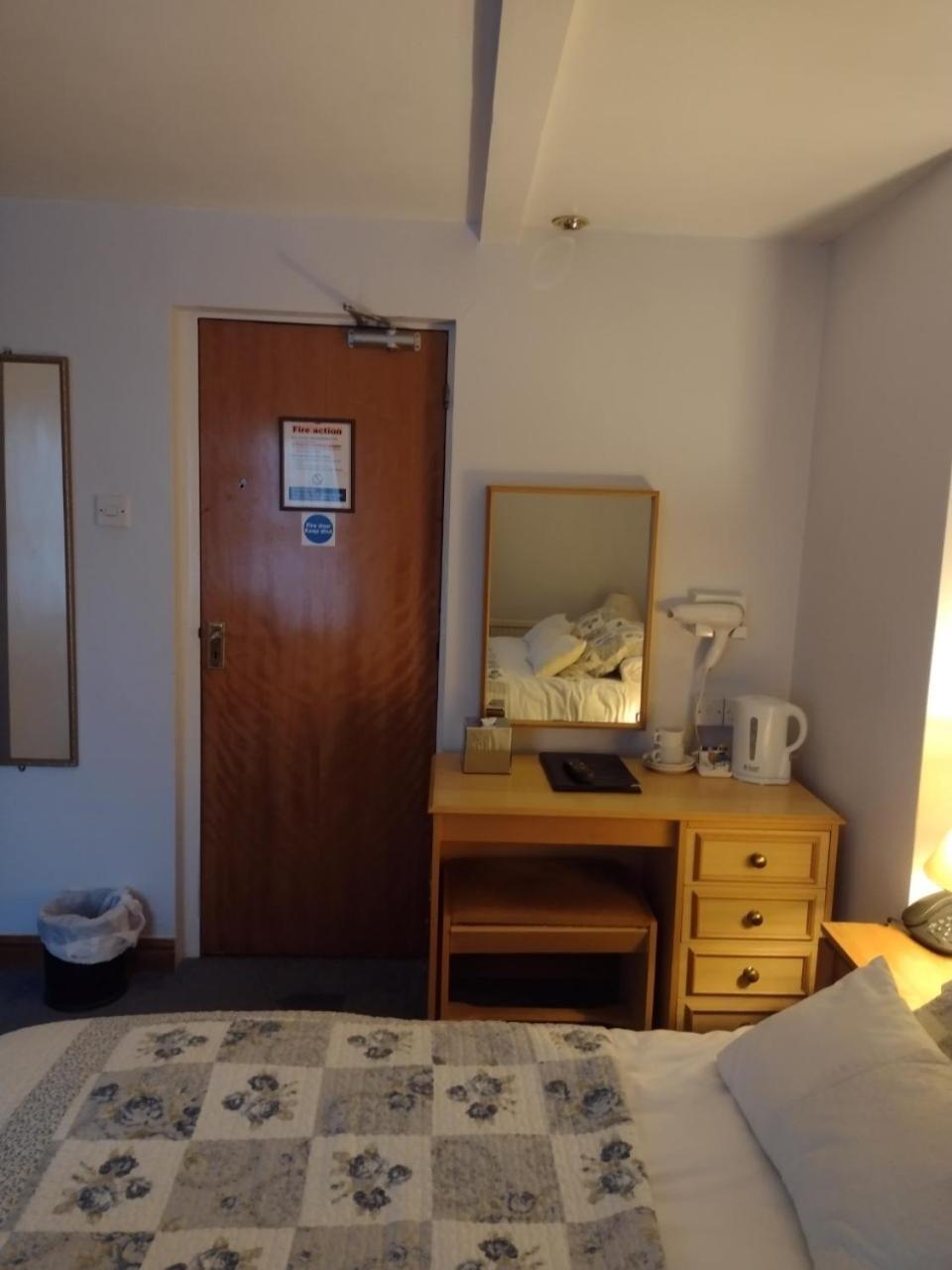 The Crown House Inn Great Chesterford Chambre photo